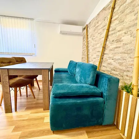 Charm 3 ヴァルナ