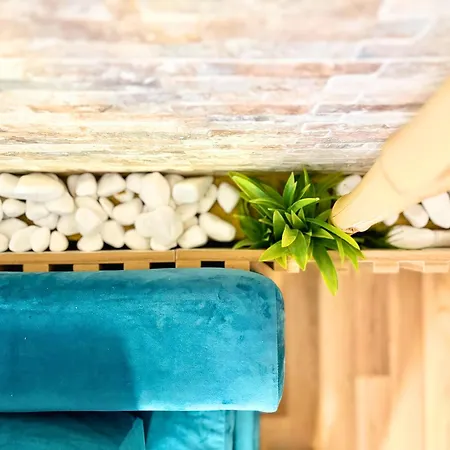 アパート Charm 3 *